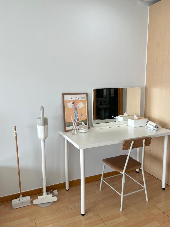 Апартаменты 1 Minute House From Hongdae Сеул Экстерьер фото